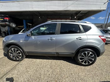 Used Nissan Qashqai 2011 for sale - 79725186: Photo