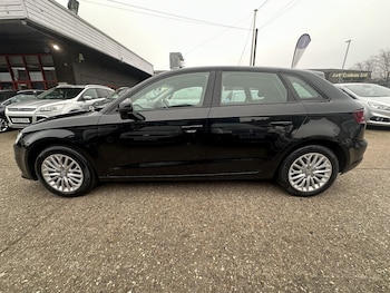 Used Audi A3 2015 for sale - 78286408: Photo