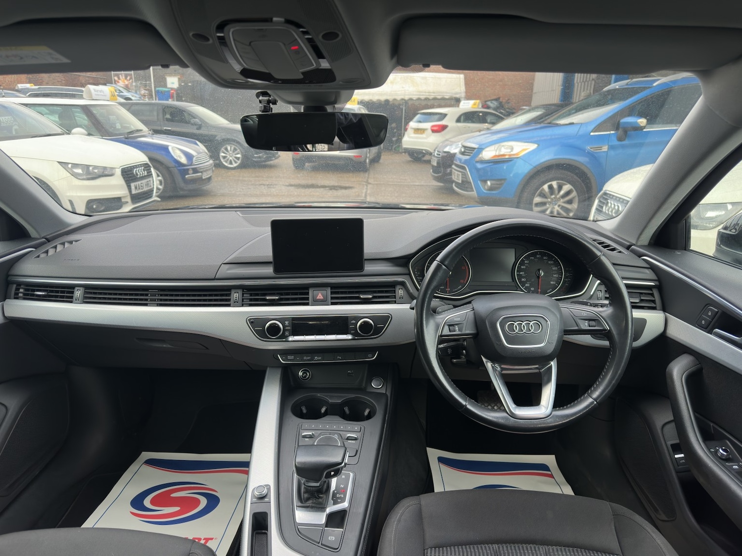 Used Audi A4 Avant 2017 for sale - 77357370: Photo 11