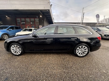 Used Audi A4 Avant 2017 for sale - 77357370: Photo