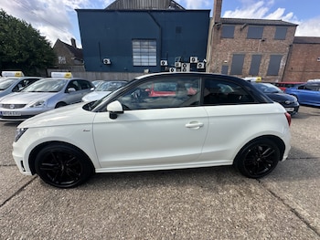 Used Audi A1 2011 for sale - 79323894: Photo