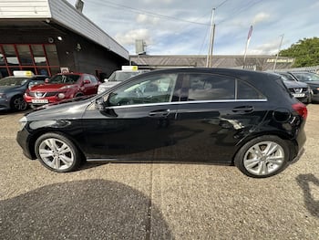 Used Mercedes-Benz A-Class 2016 for sale - 79277704: Photo