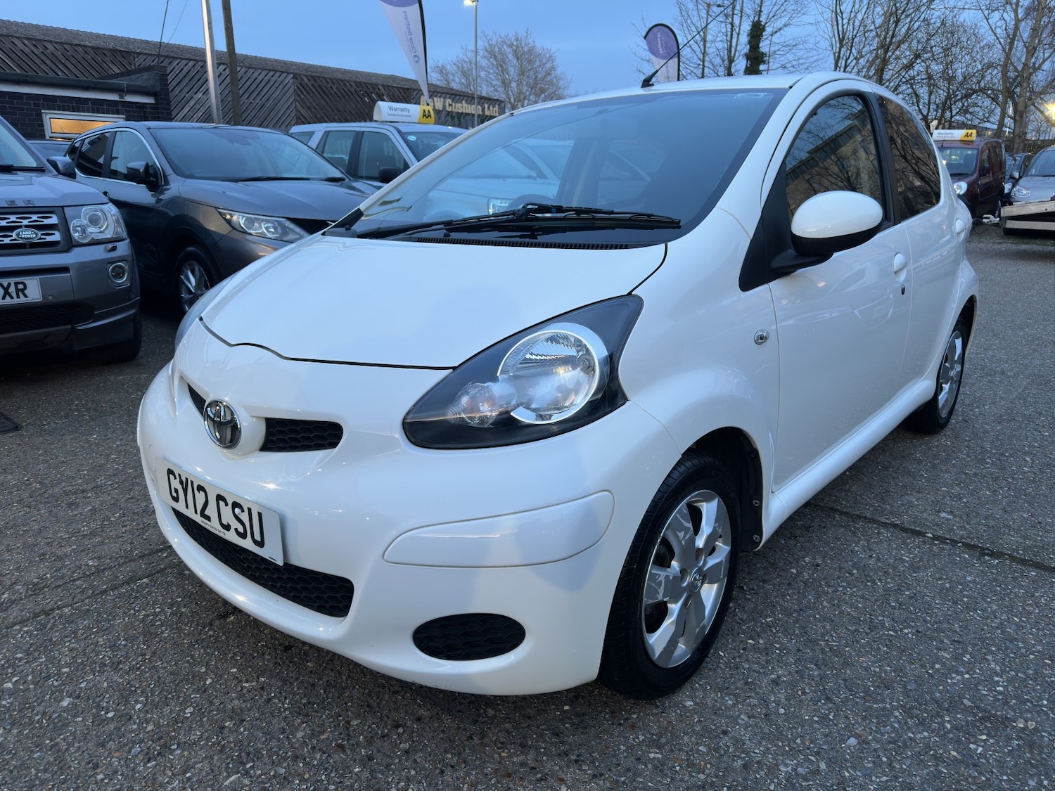 Used Toyota AYGO 2012 for sale - 77357352: Photo 3