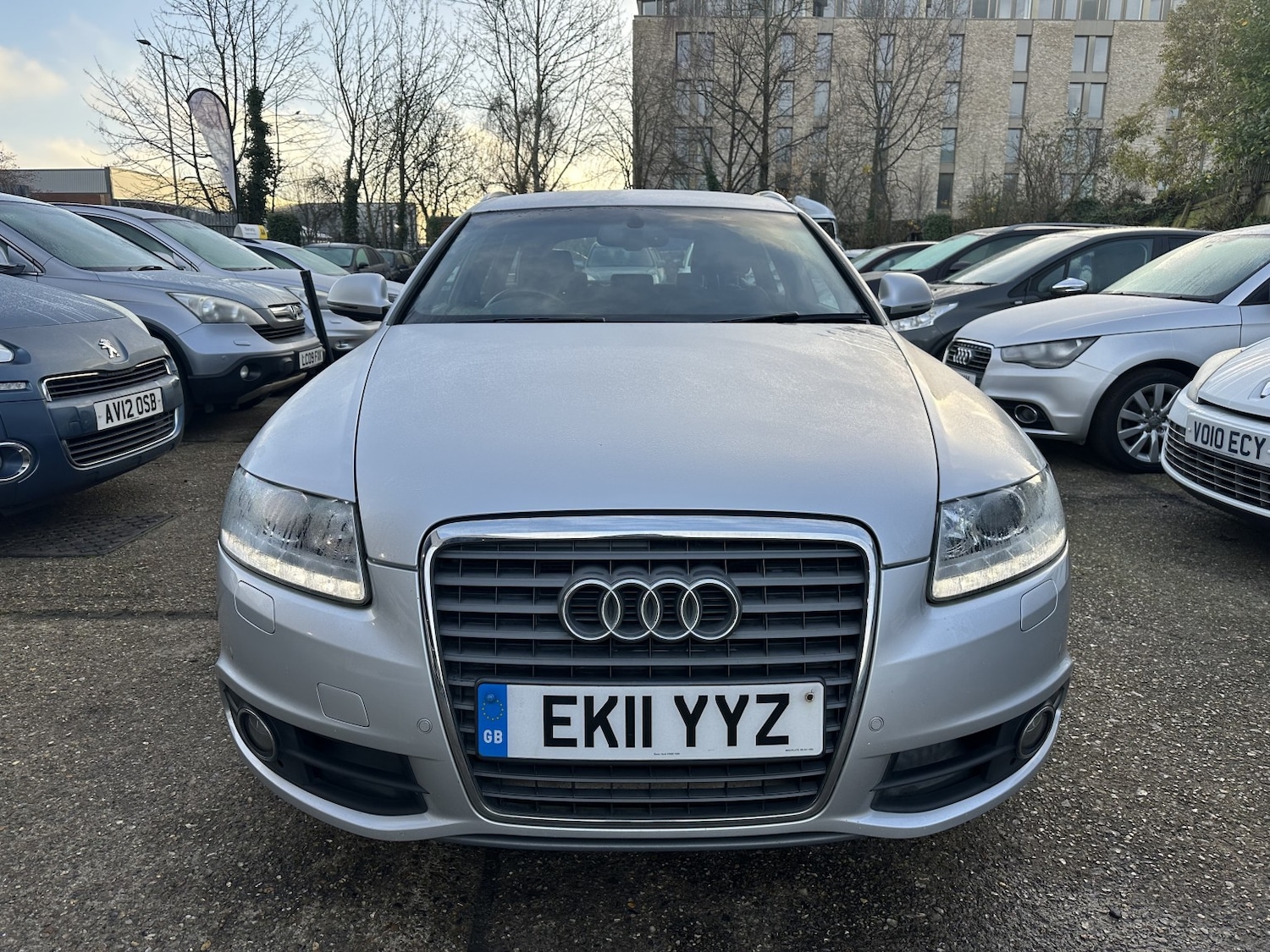 Used Audi A6 Avant 2011 for sale - 76896918: Photo 2