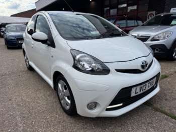 2013 - 1.0 VVT-i Fire 5-Door