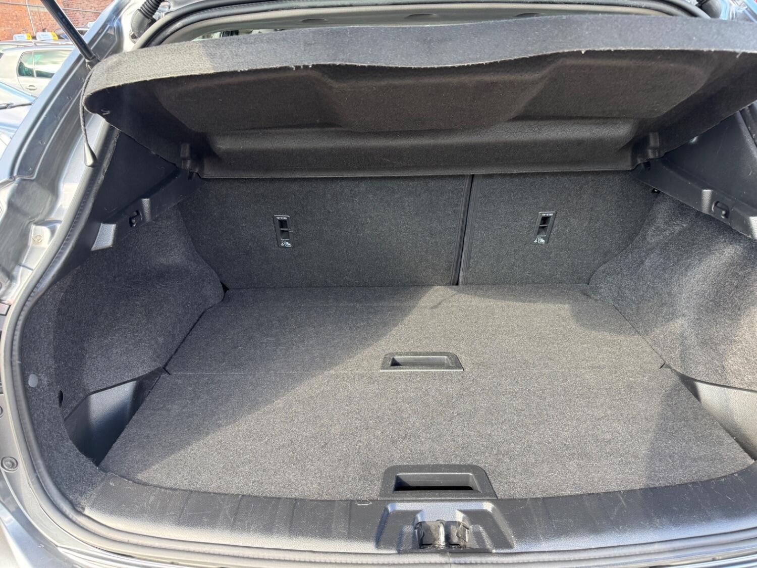 Used Nissan Qashqai 2016 for sale - 76093788: Photo 14