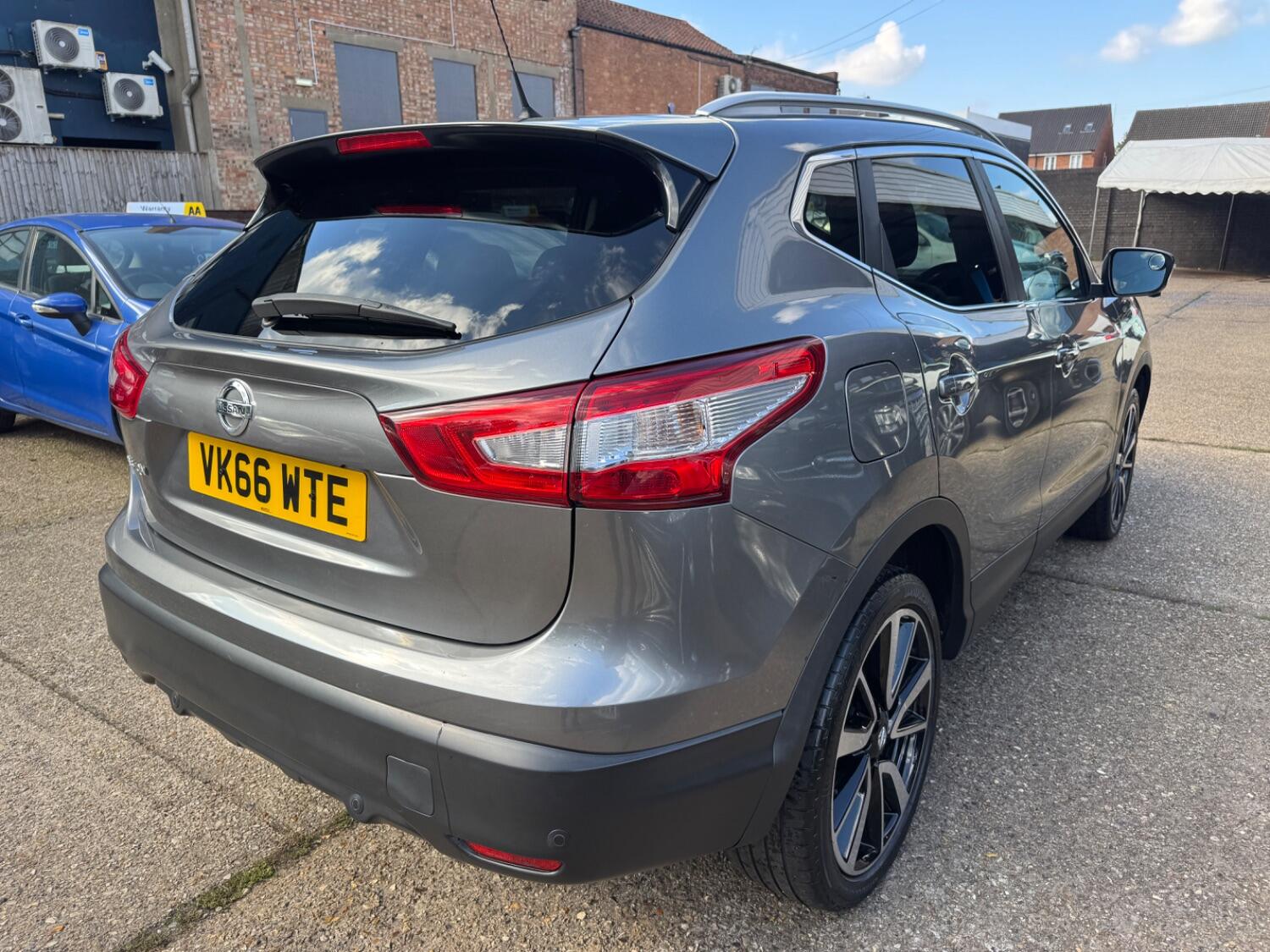 Used Nissan Qashqai 2016 for sale - 76093788: Photo 7