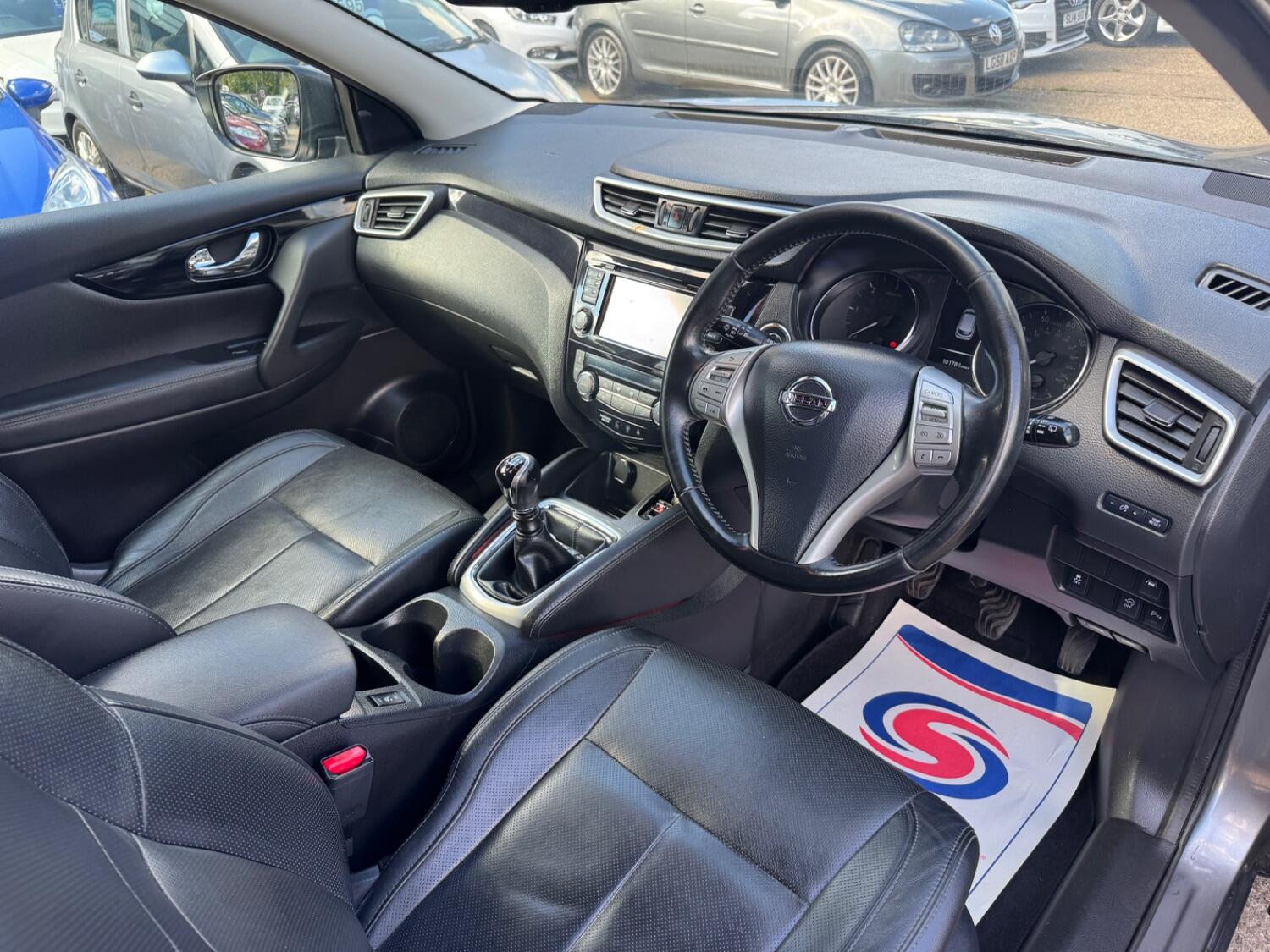 Used Nissan Qashqai 2016 for sale - 76093788: Photo 9