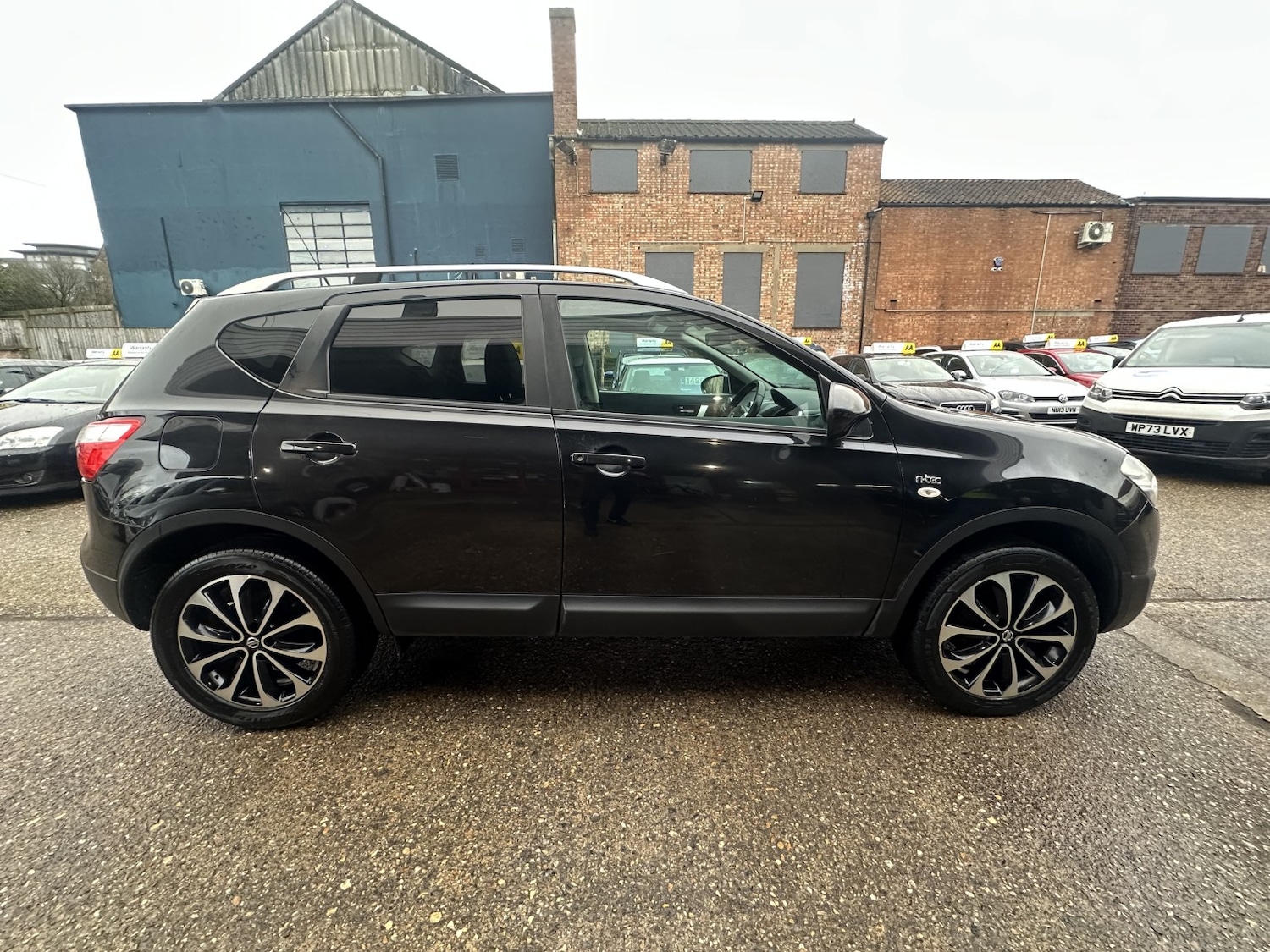 Used Nissan Qashqai 2012 for sale - 77342676: Photo 8