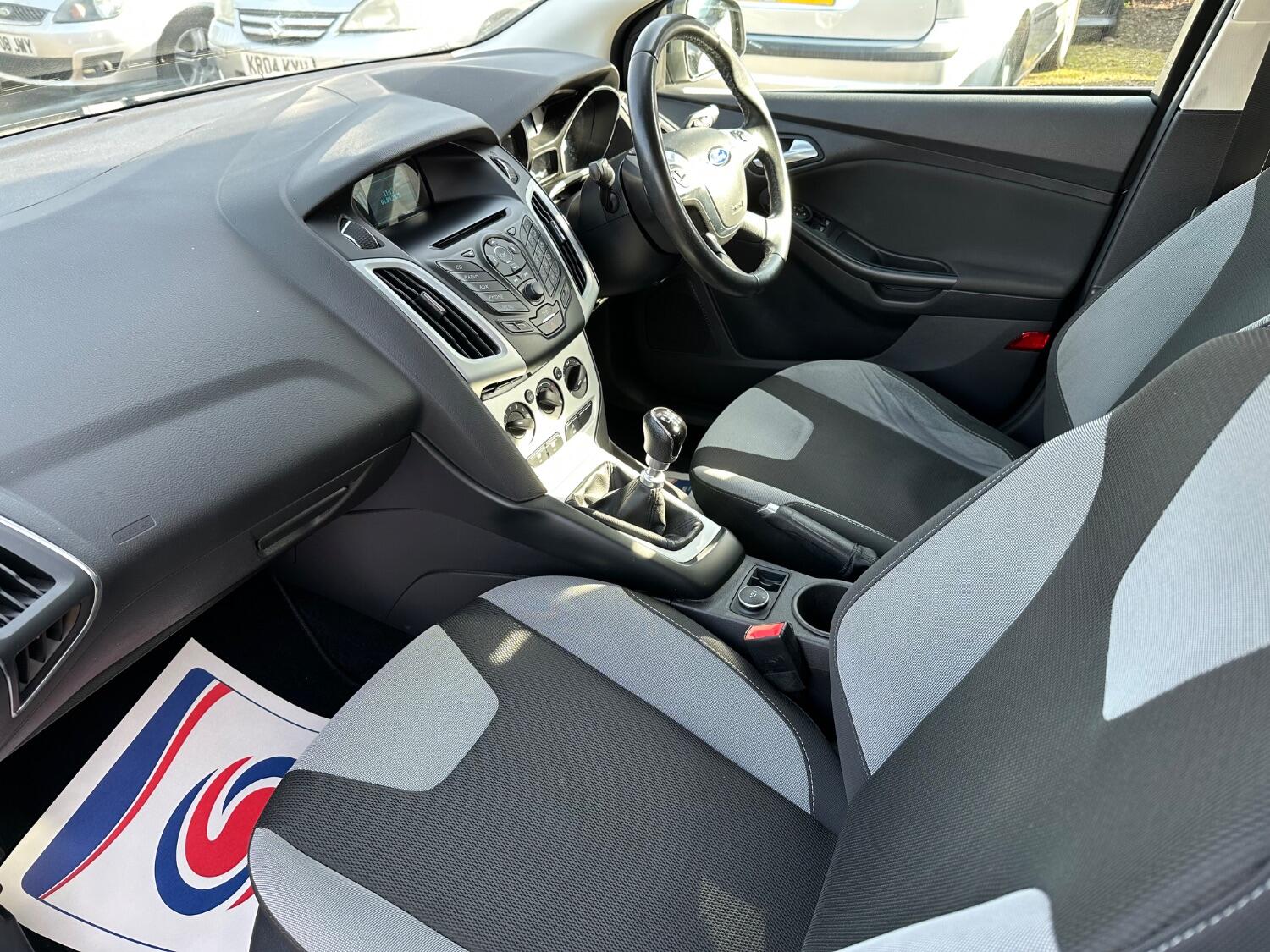 Used Ford Focus 2014 for sale - 76794319: Photo 9