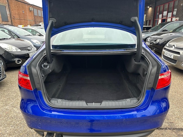 Used Jaguar XF 2017 for sale - 76262953: Photo 14