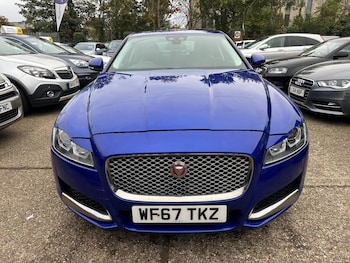 Used Jaguar XF 2017 for sale - 76262953: Photo 2