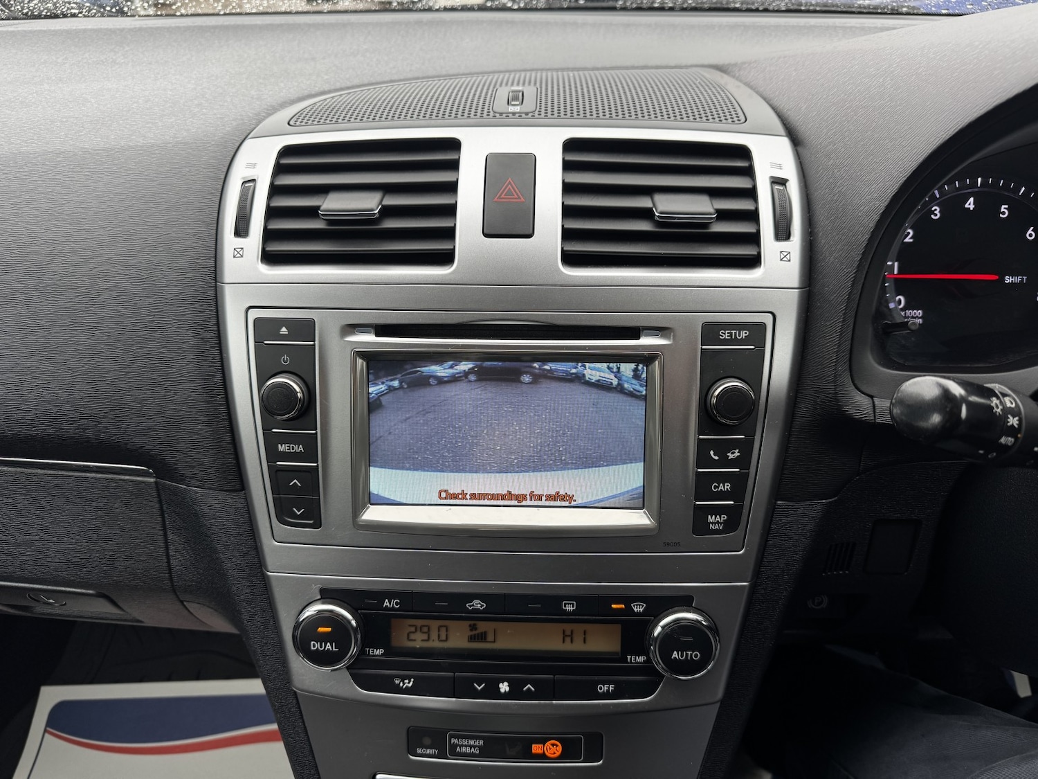 Used Toyota Avensis 2012 for sale - 77535951: Photo 10