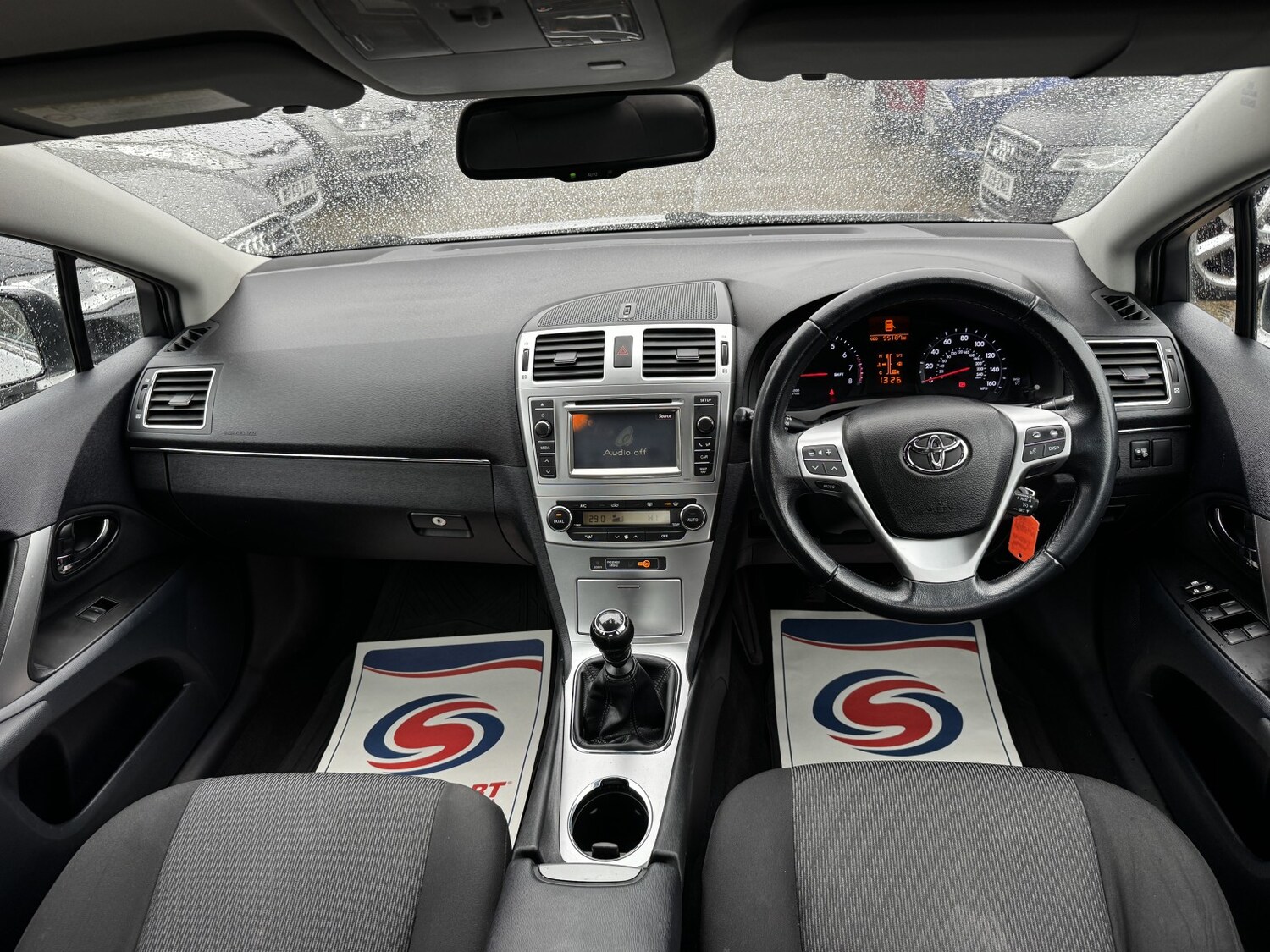 Used Toyota Avensis 2012 for sale - 77535951: Photo 11