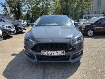 Used Ford Focus 2017 for sale - 79463369: Photo