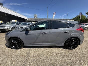 Used Ford Focus 2017 for sale - 79463369: Photo