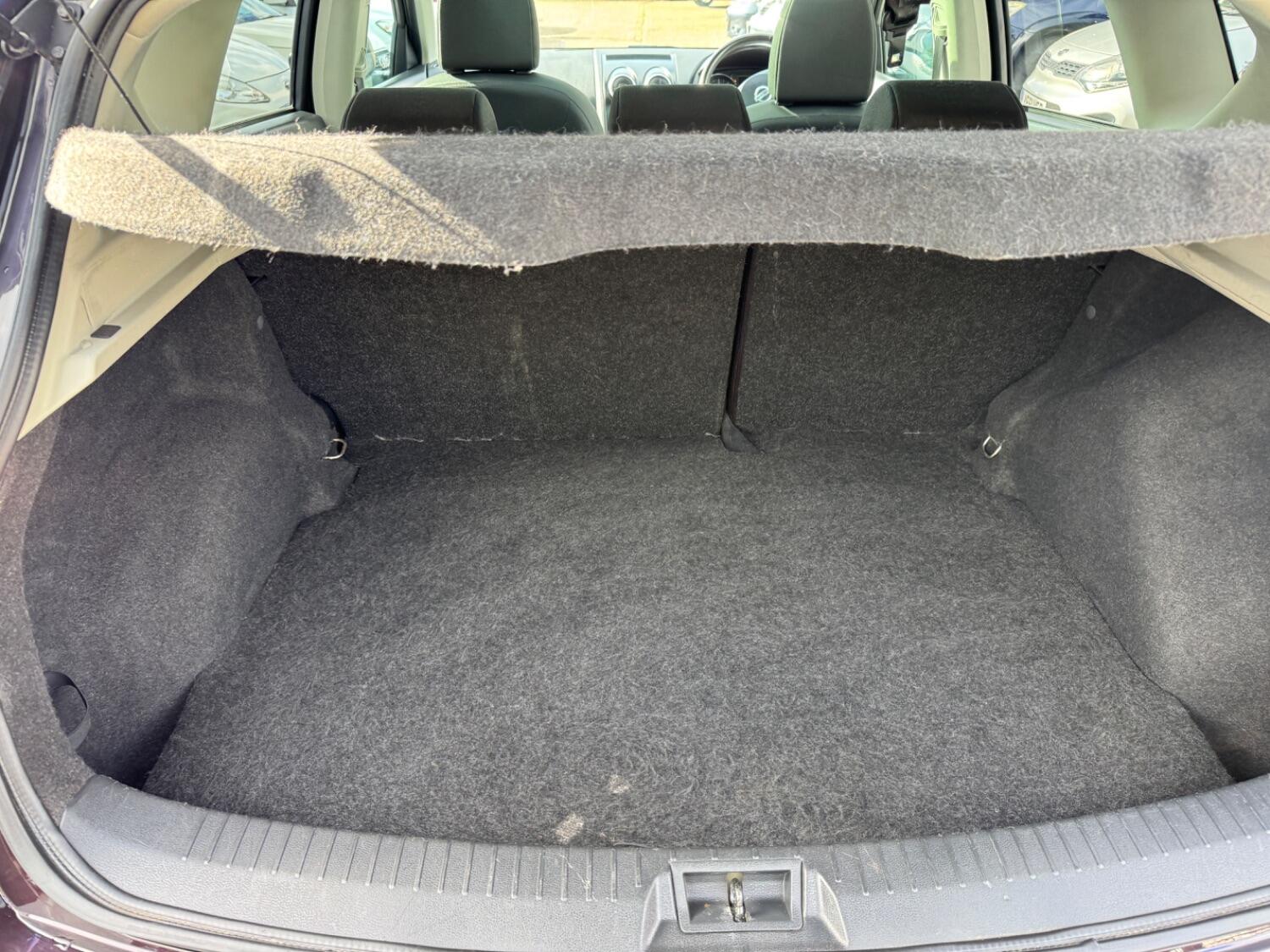 Used Nissan Qashqai 2010 for sale - 75835850: Photo 16