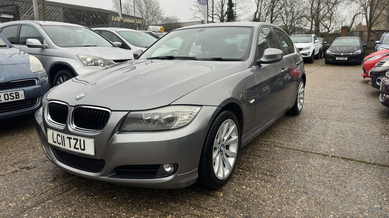 Used BMW 3 Series 2011 for sale - 77189255: Photo 3