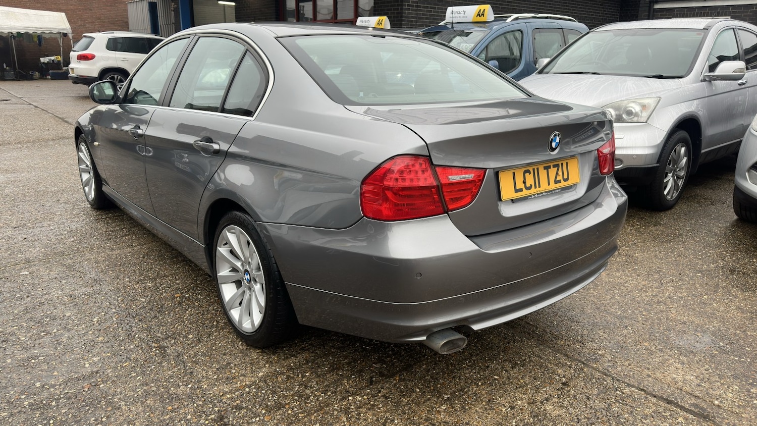 Used BMW 3 Series 2011 for sale - 77189255: Photo 5