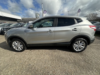 Used Nissan Qashqai 2014 for sale - 77953951: Photo