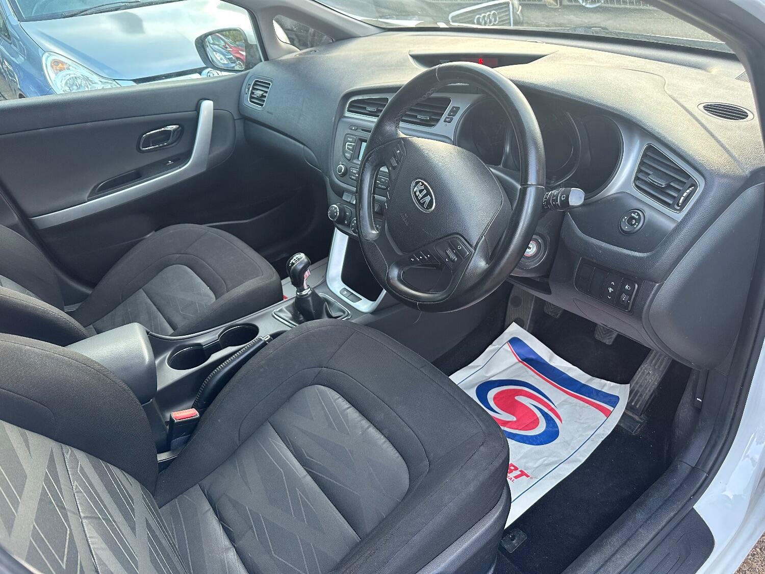 Used Kia Ceed 2015 for sale - 75962720: Photo 9