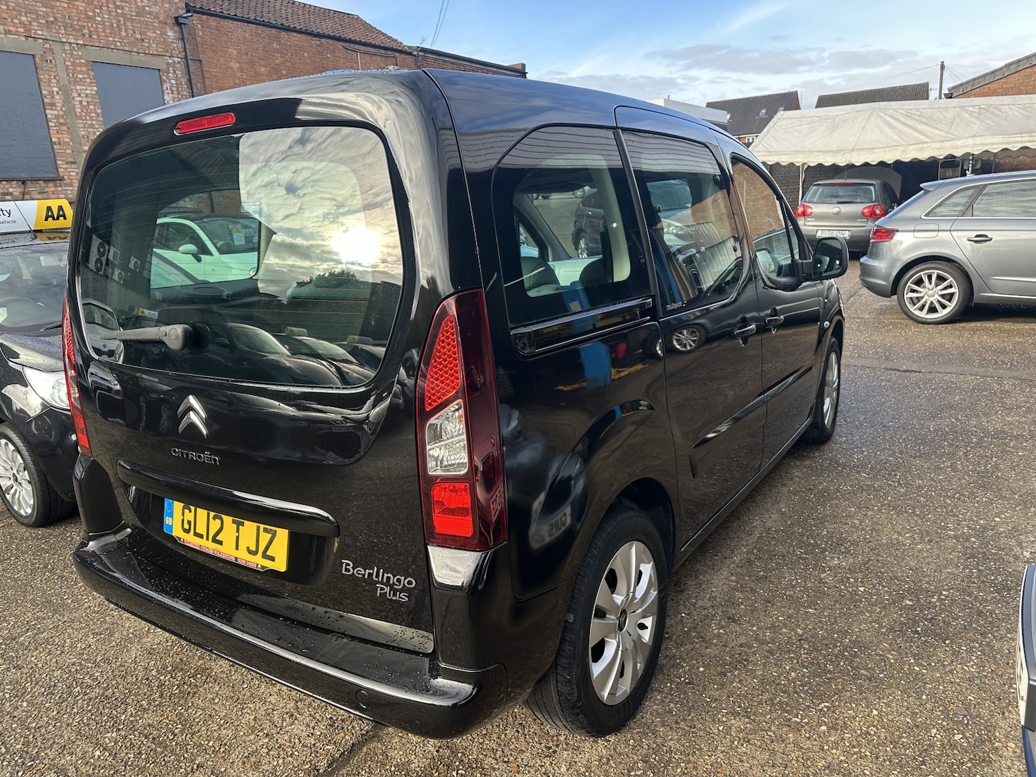 Used Citroen Berlingo 2012 for sale - 76666106: Photo 5