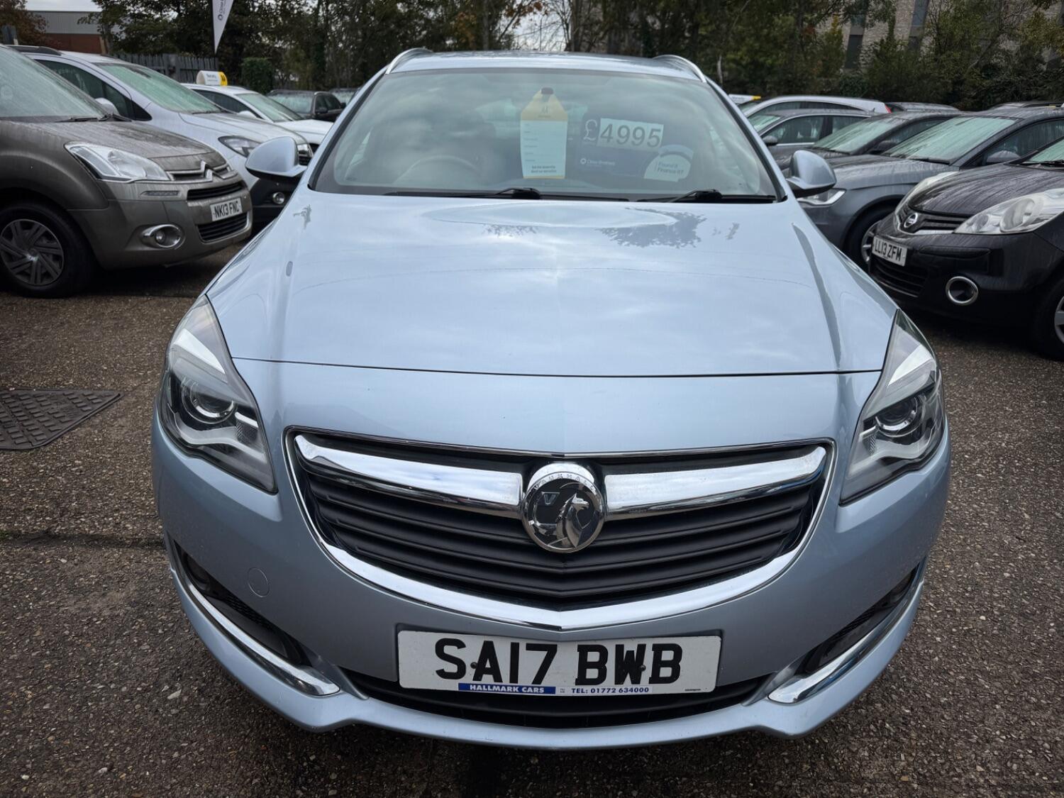 Used Vauxhall Insignia 2017 for sale - 76120259: Photo 3
