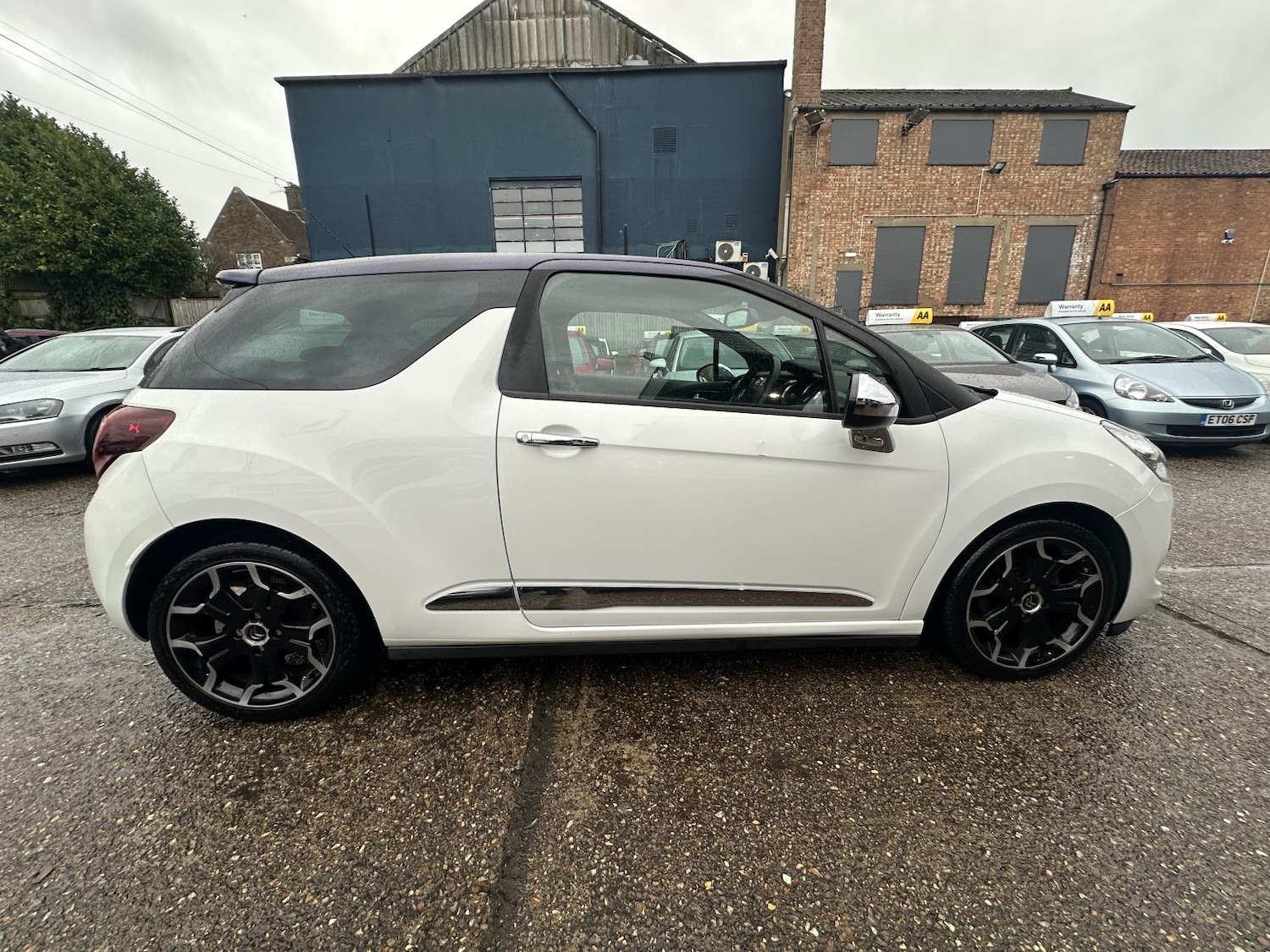 Used Citroen DS3 2014 for sale - 76751808: Photo 8