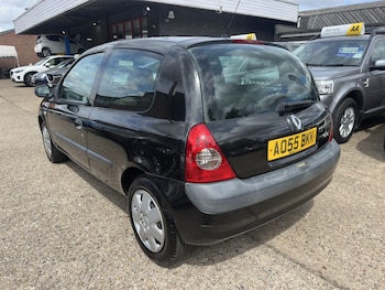 Used Renault Clio 2005 for sale - 79104997: Photo