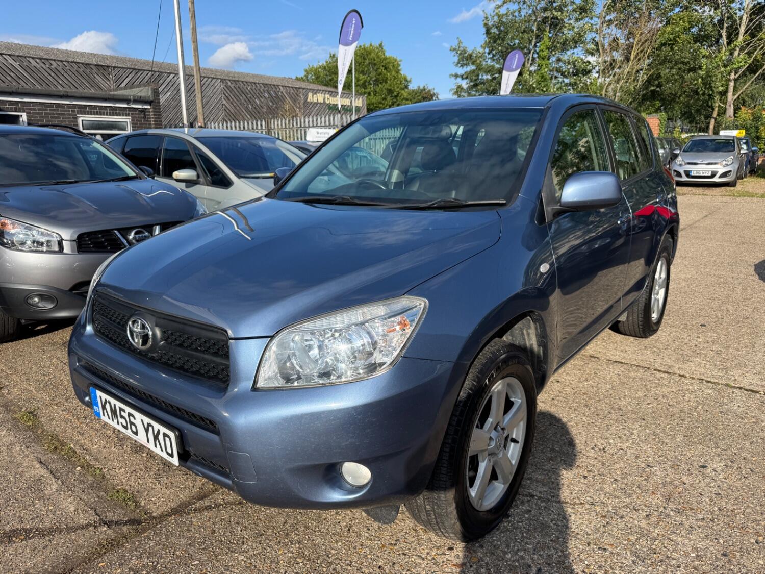 Used Toyota RAV4 2006 for sale - 76794625: Photo 2