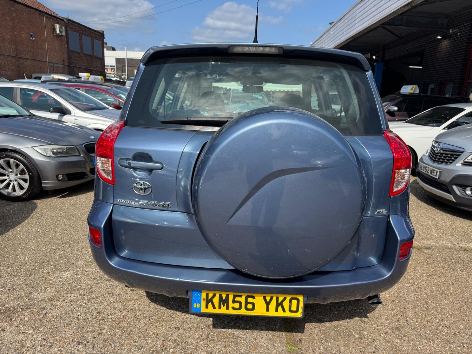 Used Toyota RAV4 2006 for sale - 76794625: Photo 4