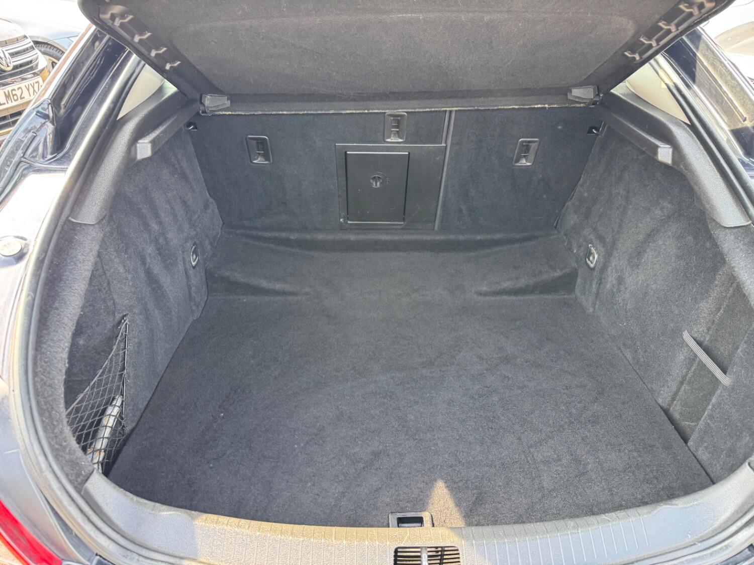 Used Vauxhall Insignia 2009 for sale - 77264379: Photo 14