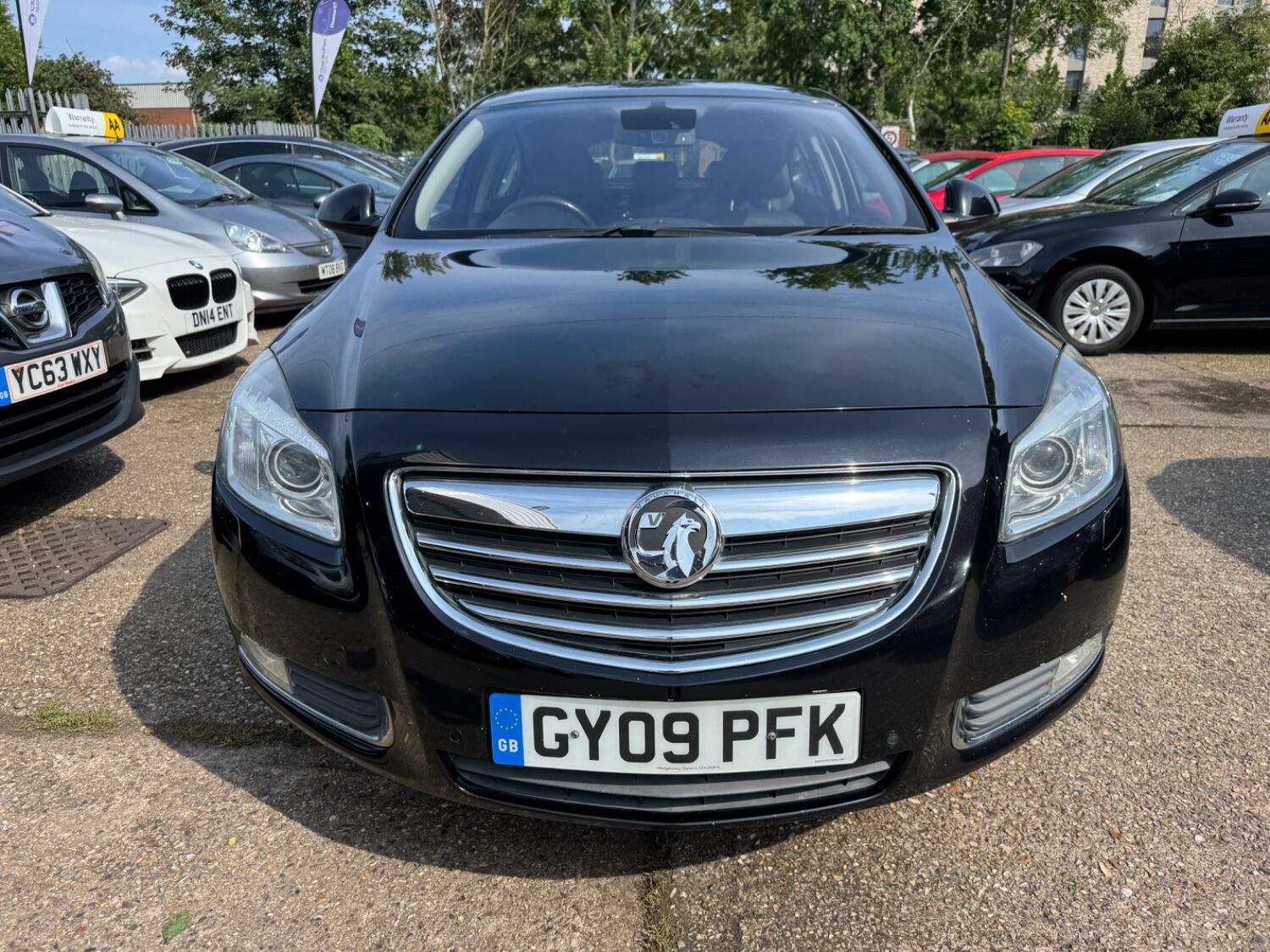 Used Vauxhall Insignia 2009 for sale - 77264379: Photo 2