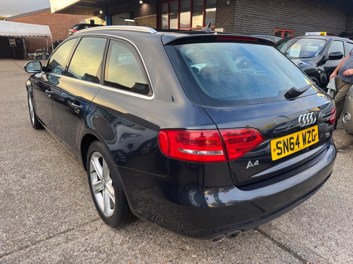Used Audi A4 Avant 2014 for sale - 76262959: Photo 3