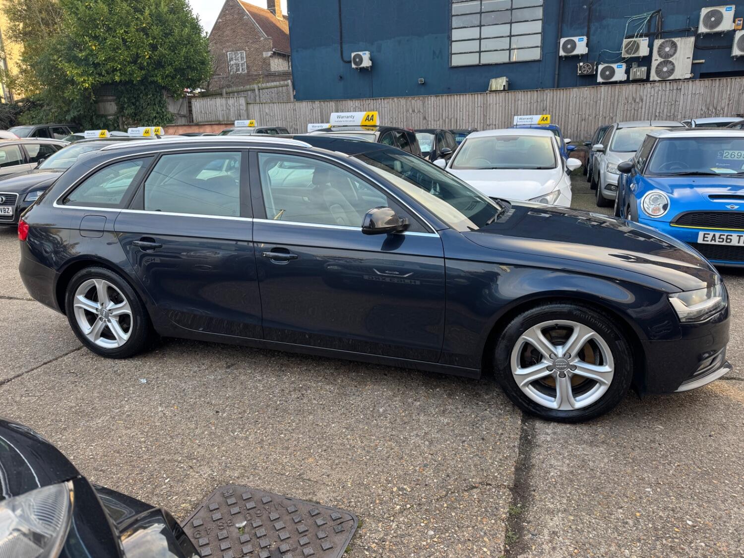 Used Audi A4 Avant 2014 for sale - 76262959: Photo 5