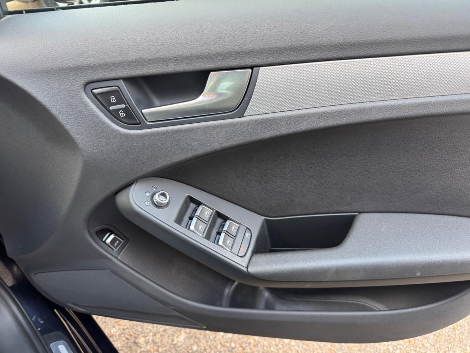 Used Audi A4 Avant 2014 for sale - 76262959: Photo 9