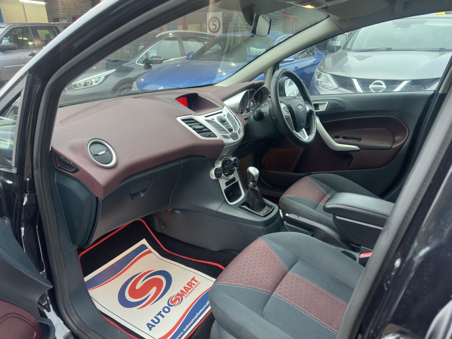 Used Ford Fiesta 2011 for sale - 77813171: Photo 11