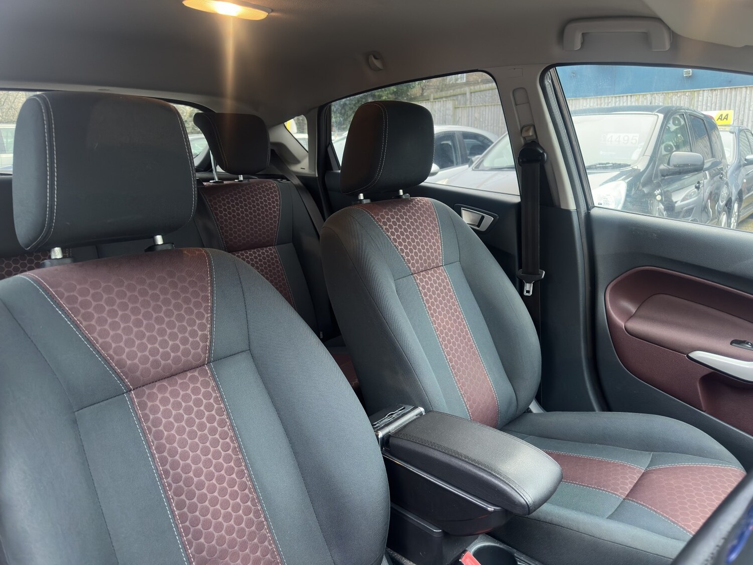 Used Ford Fiesta 2011 for sale - 77813171: Photo 12