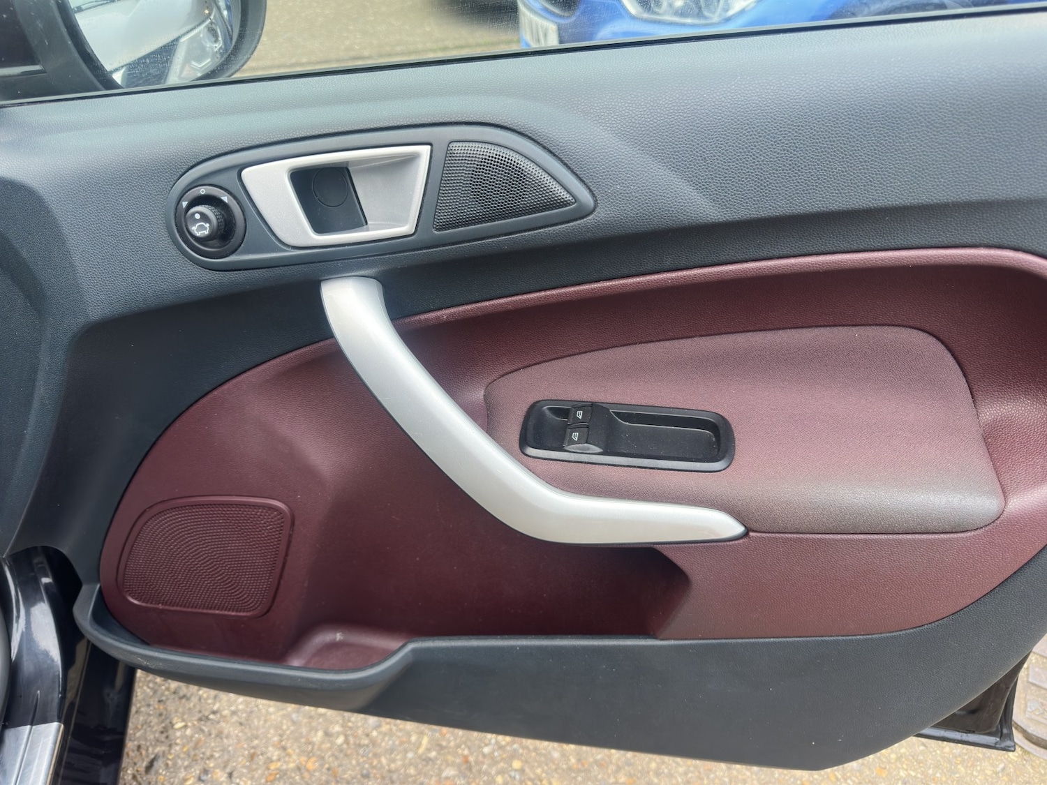 Used Ford Fiesta 2011 for sale - 77813171: Photo 8