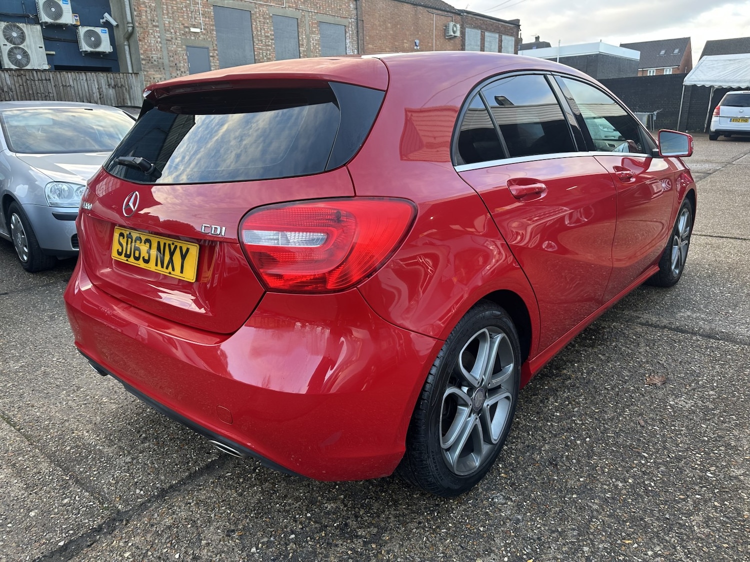 Used Mercedes-Benz A-Class 2013 for sale - 76666171: Photo 7