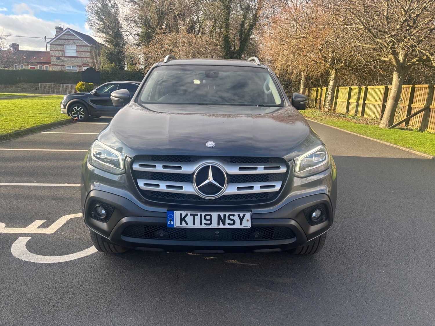 Used Mercedes-Benz X Class 2019 for sale - 78007030: Photo 2