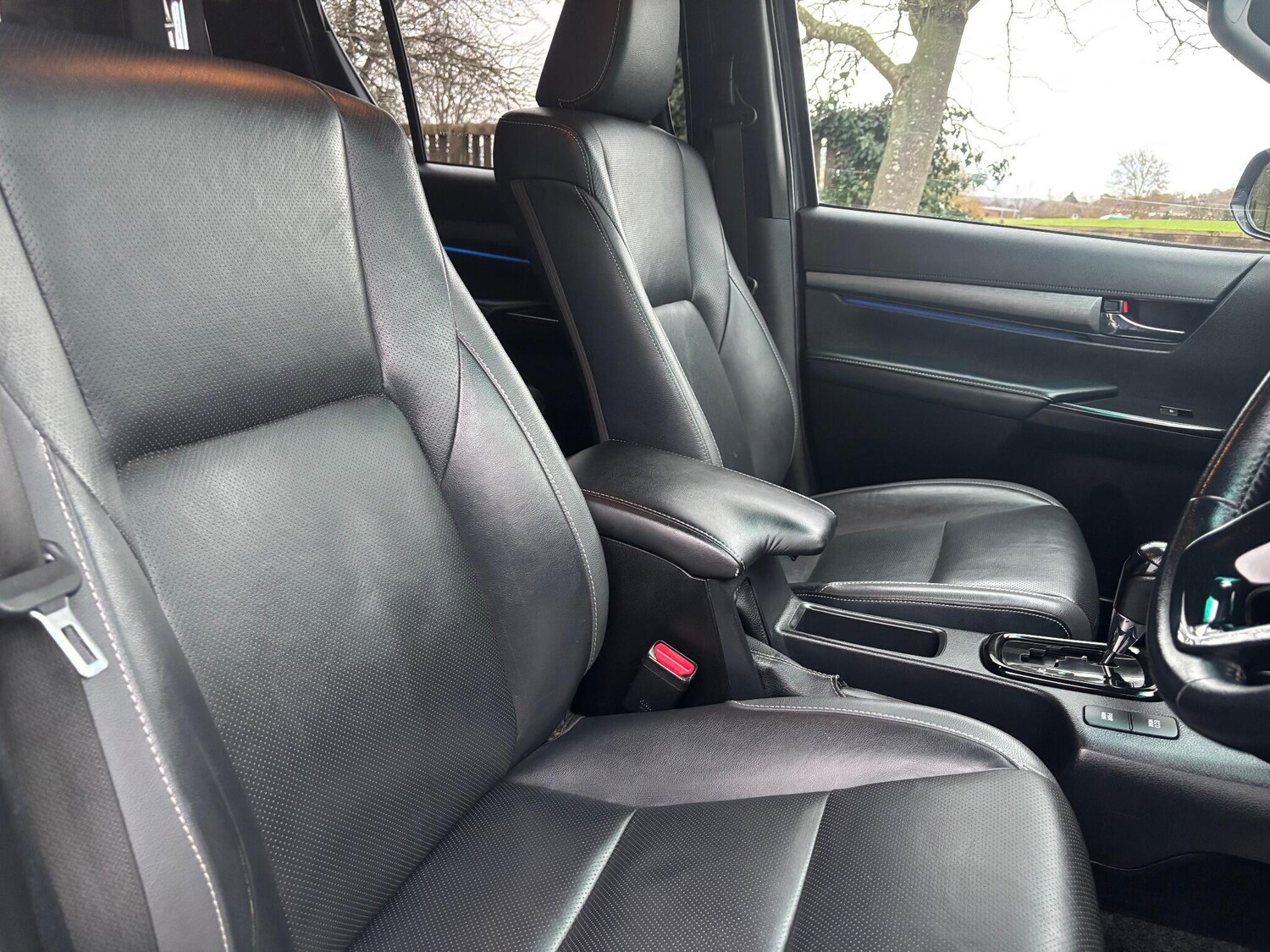 Used Toyota Hilux 2021 for sale - 76714270: Photo 14