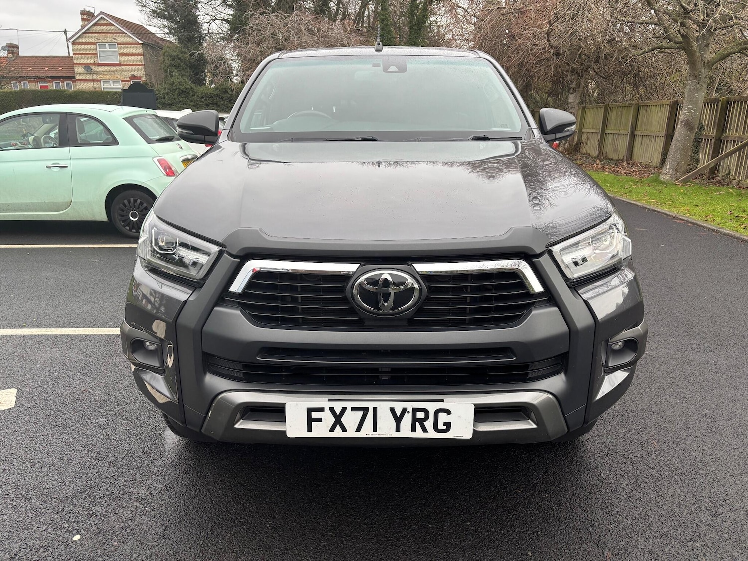 Used Toyota Hilux 2021 for sale - 76714270: Photo 2