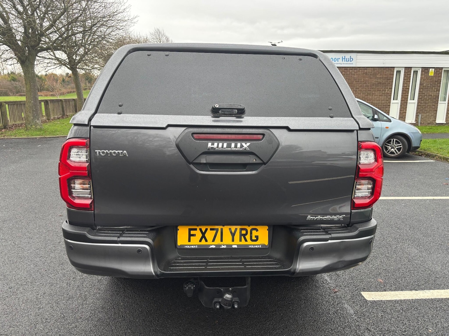 Used Toyota Hilux 2021 for sale - 76714270: Photo 6