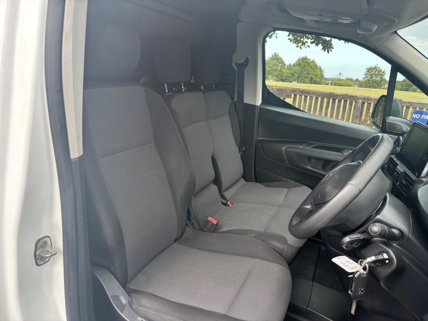 Used Peugeot Partner 2019 for sale - 76001234: Photo 9