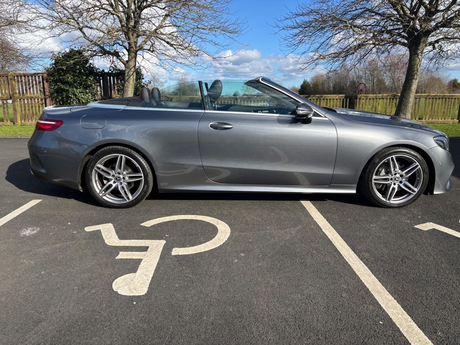 Used Mercedes-Benz E Class 2020 for sale - 76646060: Photo 8