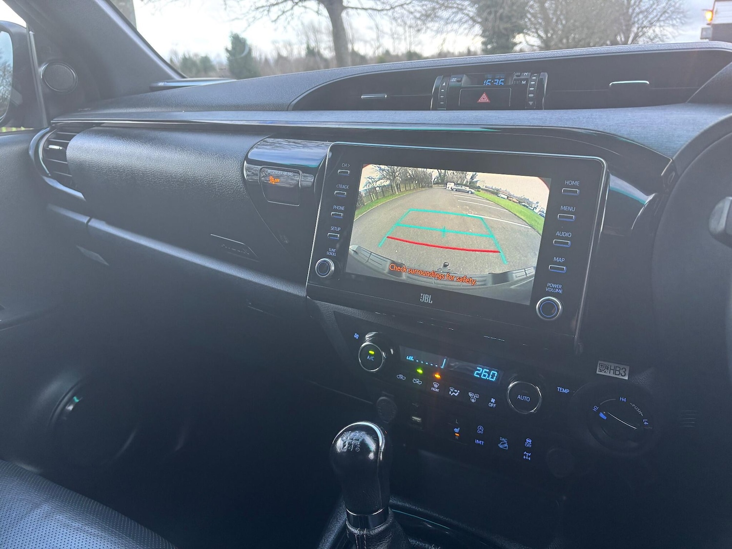 Used Toyota Hilux 2021 for sale - 77683125: Photo 13