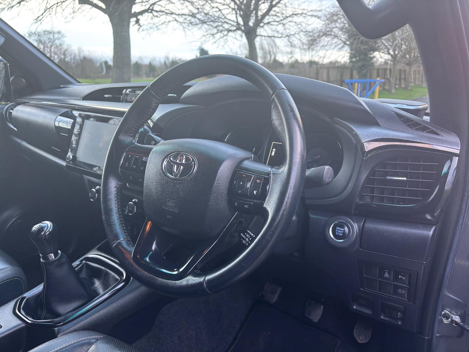 Used Toyota Hilux 2021 for sale - 77683125: Photo 9