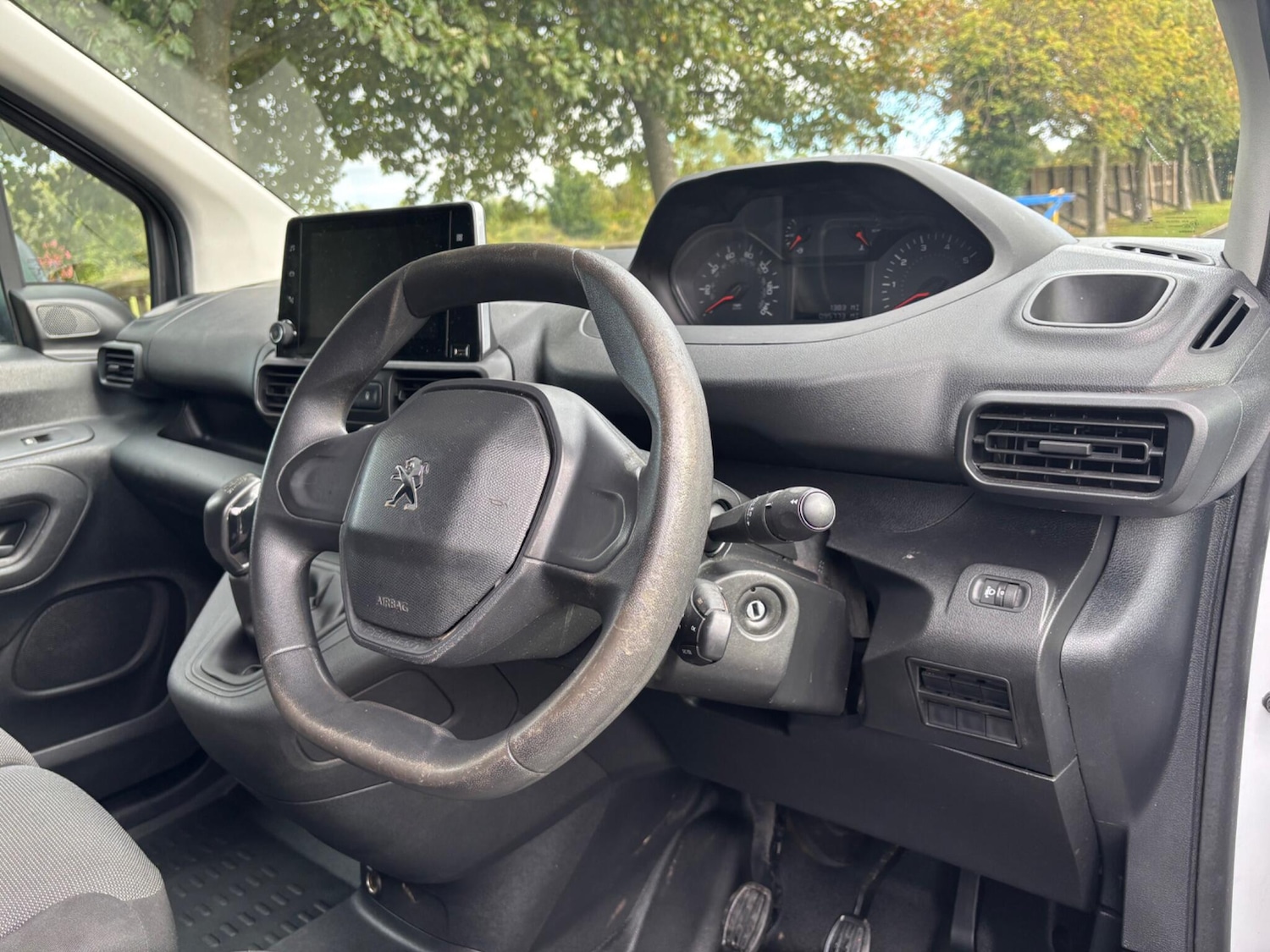 Used Peugeot Partner 2020 for sale - 76002570: Photo 9