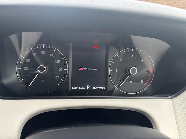 Used Land Rover Range Rover Velar 2017 for sale - 76307157: Photo 11